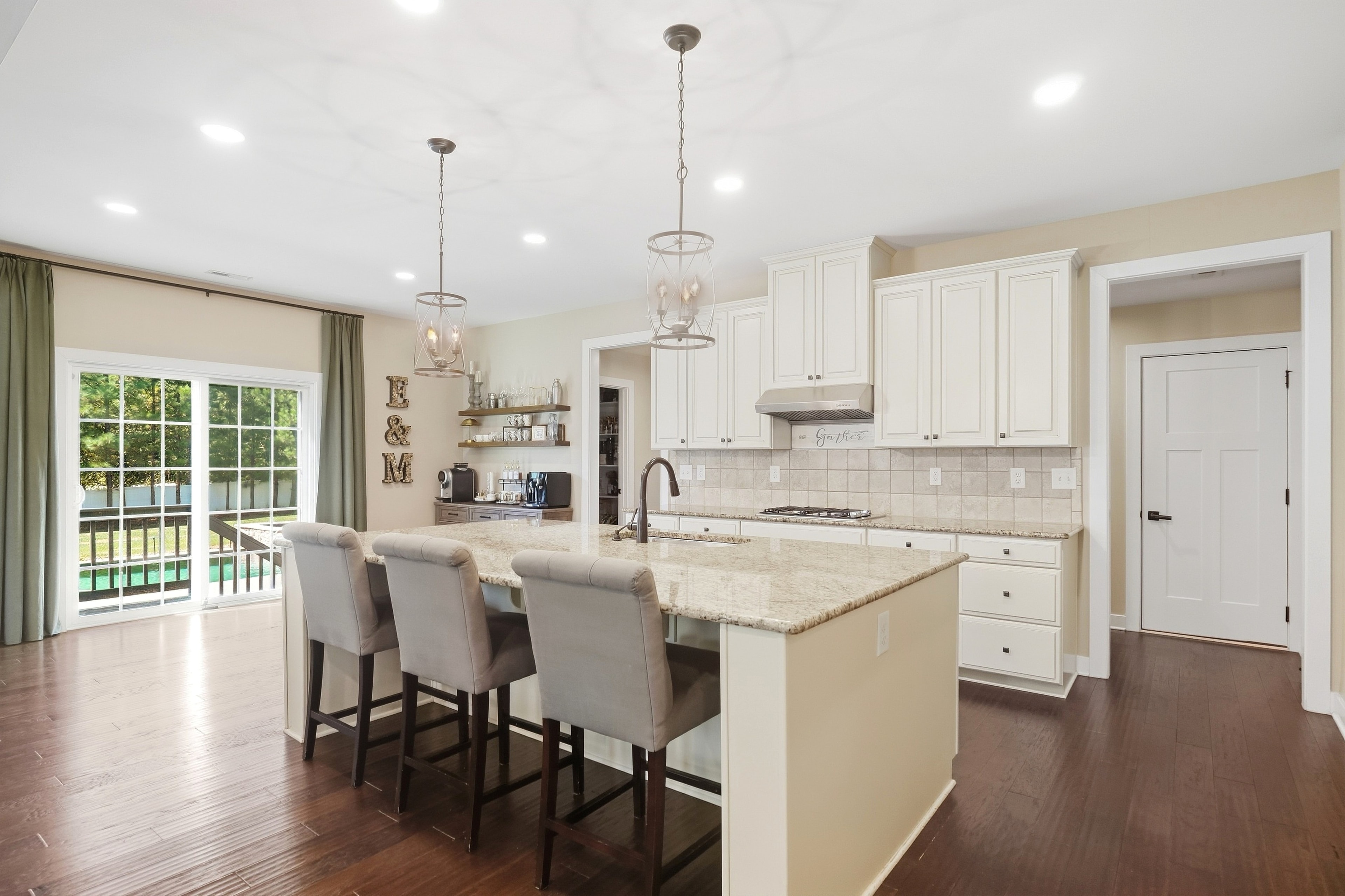 912 Manorwood photo 3