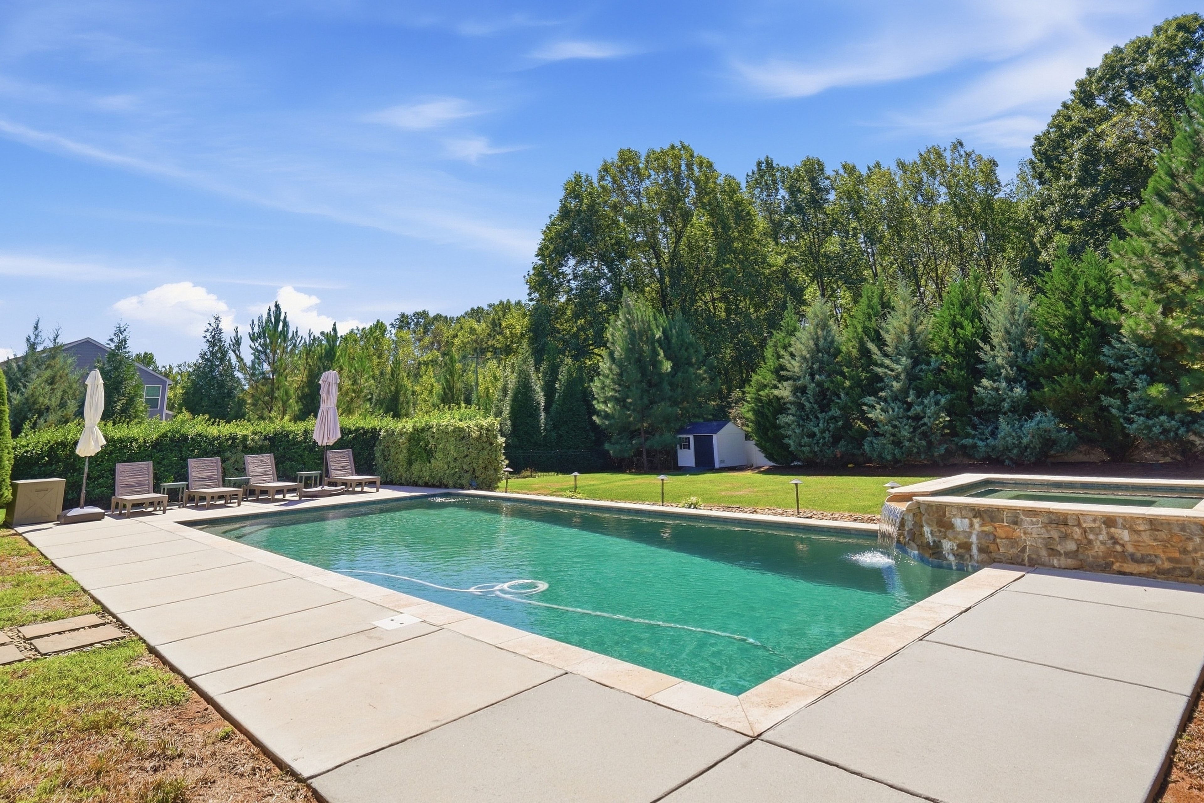 912 Manorwood photo 2